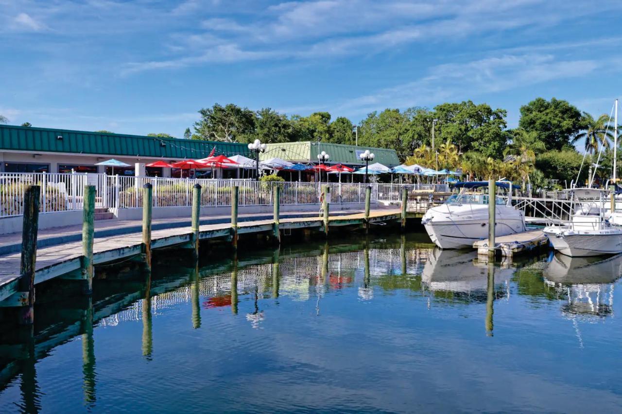 Getaway At The Marina Aparthotel South Bradenton Exterior photo